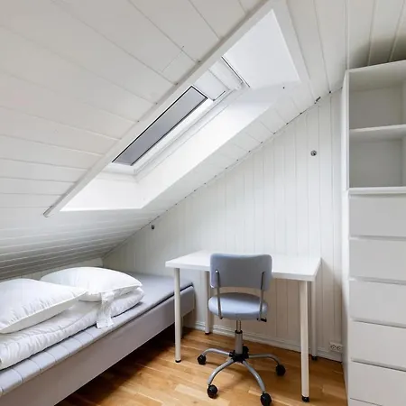 Centrally Located In Kristiansand, Four Bedrooms Daire *
