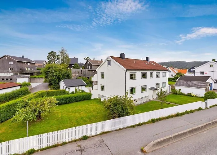 Centrally Located In Kristiansand, Four Bedrooms Apartman Kristiansand